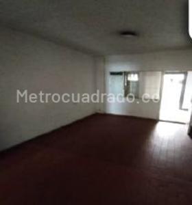 Casa de 5 alcobas en venta en Nueva Castilla Tintal, Bogotá, 294 m² · foto 2 de 3
