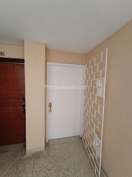 Piso – Barranquilla, Villa Country, Localidad Norte - Centro Histórico - Más