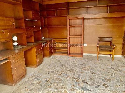 Casa de 4 alcobas en venta en Cristales, Cali, 396 m² · foto 6 de 20
