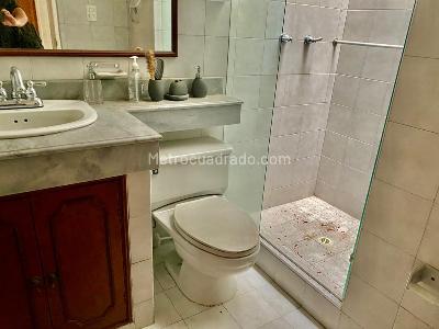 Casa de 4 alcobas en venta en Cristales, Cali, 396 m² · foto 12 de 20