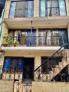 Casa de 5 alcobas en venta en La Nueva Base, Cali, 216 m² · foto 2 de 13