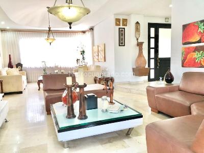Casa de 5 alcobas en venta en Pance, Cali, 580 m² · foto 2 de 9