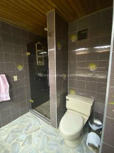 Apartamento de 3 alcobas en venta en Santa Teresita, Cali, 300 m² · foto 8 de 20