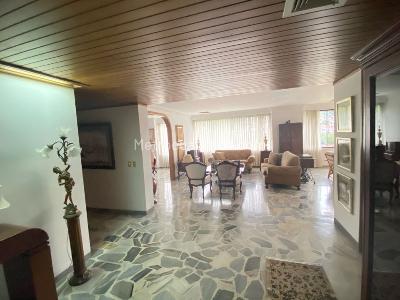 Apartamento de 3 alcobas en venta en Santa Teresita, Cali, 300 m² · foto 9 de 20