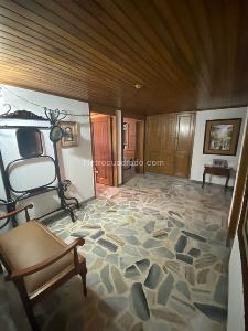 Apartamento de 3 alcobas en venta en Santa Teresita, Cali, 300 m² · foto 13 de 20