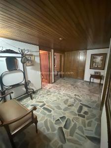 Apartamento de 3 alcobas en venta en Santa Teresita, Cali, 300 m² · foto 14 de 20