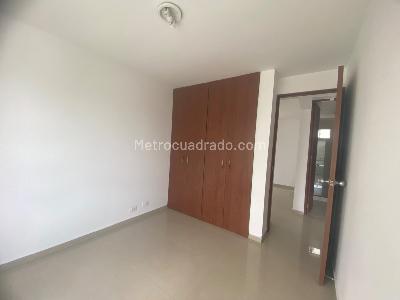 Apartamento en venta en Ciudad Jardin, Cali · foto 6 de 12