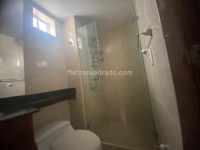 Apartamento en venta en Ciudad Jardin, Cali · foto 8 de 12