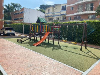 Apartamento en venta en Ciudad Jardin, Cali · foto 10 de 12