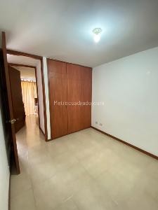 Apartamento de 4 alcobas en venta en El Limonar, Cali, 99 m² · foto 12 de 20