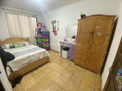 Casa de 5 alcobas en venta en Petecuy I Etapa, Cali, 205 m² · foto 4 de 9
