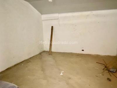 Casa de 5 alcobas en venta en Las Mercedes, Palmira, 483 m² · foto 4 de 20