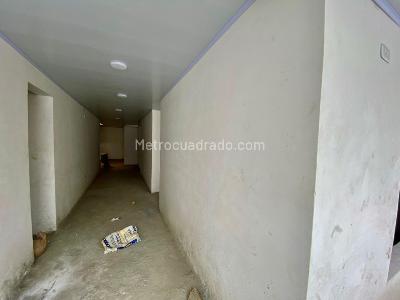 Casa de 5 alcobas en venta en Las Mercedes, Palmira, 483 m² · foto 17 de 20