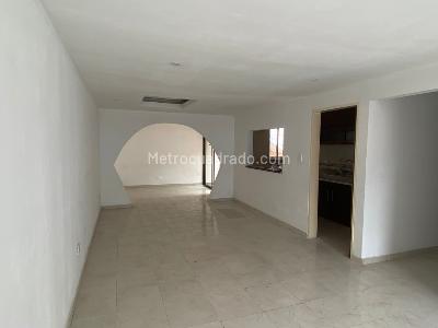 Casa de 4 alcobas en venta en Capri, Cali, 121 m² · foto 3 de 15