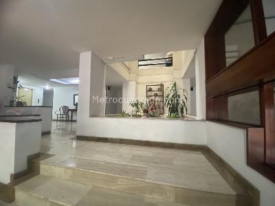 Apartamento de 4 alcobas en venta en El Peñon, Cali, 300 m² · foto 10 de 10
