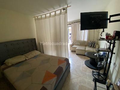 Casa de 5 alcobas en venta en Jorge Eliecer Gaitan, Cali, 300 m² · foto 5 de 18