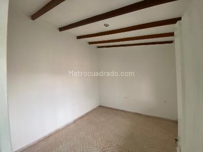 Casa de 5 alcobas en venta en Jorge Eliecer Gaitan, Cali, 300 m² · foto 17 de 18