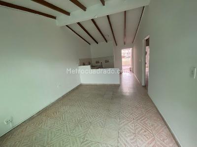 Casa de 5 alcobas en venta en Jorge Eliecer Gaitan, Cali, 300 m² · foto 18 de 18