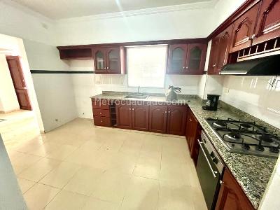Apartamento de 3 alcobas en venta en El Ingenio Ii, Cali, 180 m² · foto 2 de 20