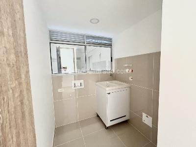 Apartamento de 2 alcobas en venta en Bochalema, Cali, 79 m² · foto 5 de 11