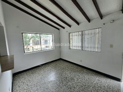 Apartamento de 3 alcobas en arriendo en Capri, Cali, 90 m² · foto 2 de 9