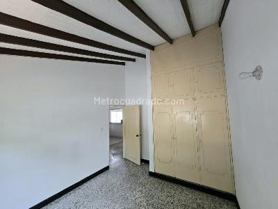 Apartamento de 3 alcobas en arriendo en Capri, Cali, 90 m² · foto 7 de 9