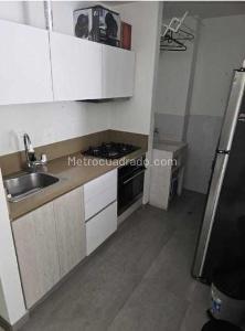 Apartamento de 1 alcoba en venta en Pereira, 38 m² · foto 5 de 10