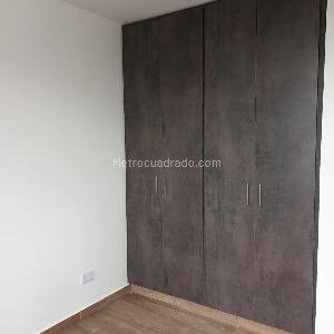Apartamento de 3 alcobas en venta en Pereira, 77 m² · foto 10 de 16