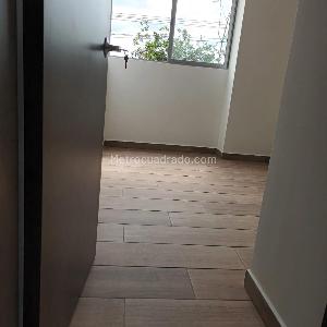 Apartamento de 3 alcobas en venta en Pereira, 77 m² · foto 12 de 16