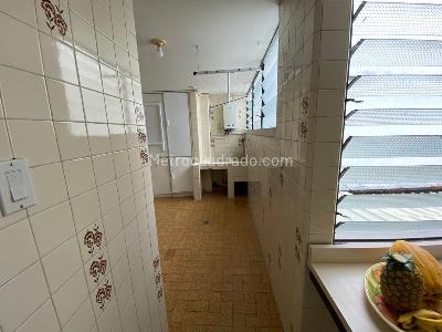 Apartamento de 3 alcobas en venta en Pereira, 151 m² · foto 10 de 14
