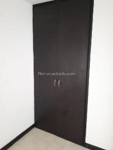 Apartamento en venta en Av, Pereira · foto 8 de 18