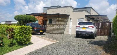 Casa en venta en Pueblito Cafetero, Pereira · foto 2 de 20