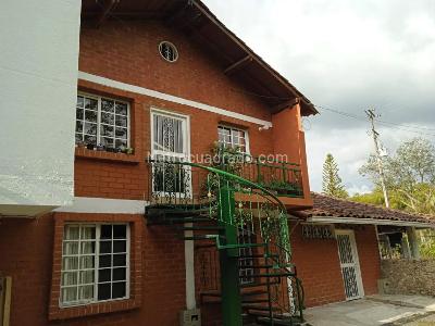 Casa de 5 alcobas en venta en Condominio Cipango, Pereira, 800 m² · foto 5 de 20