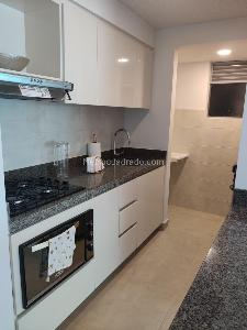 Apartamento en venta en Poblado I, Pereira · foto 5 de 10