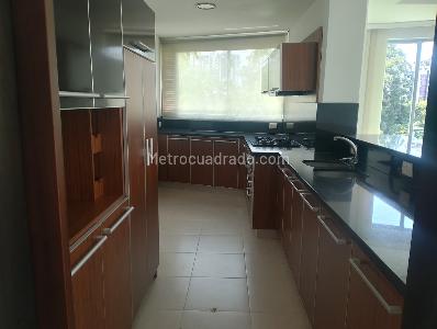 Apartamento en venta en Pinares, Pereira · foto 7 de 20