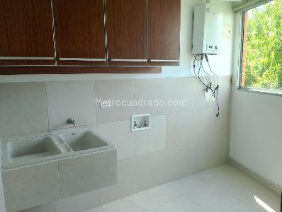Apartamento en venta en Pinares, Pereira · foto 8 de 20