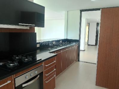 Apartamento en venta en Pinares, Pereira · foto 11 de 20