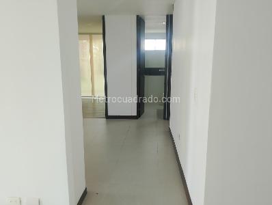 Apartamento en venta en Pinares, Pereira · foto 12 de 20