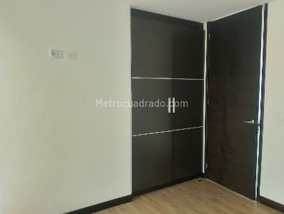 Apartamento en venta en Pinares, Pereira · foto 18 de 20
