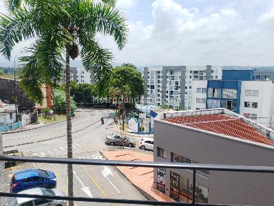 Apartamento de 3 alcobas en venta en Los Alcazares, Pereira, 75 m² · foto 4 de 20