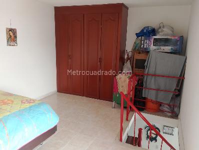 Apartamento de 3 alcobas en venta en Los Alcazares, Pereira, 75 m² · foto 12 de 20
