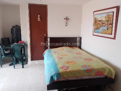 Apartamento de 3 alcobas en venta en Los Alcazares, Pereira, 75 m² · foto 13 de 20
