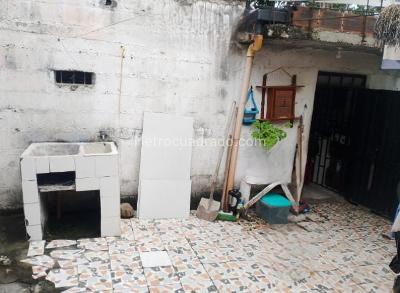 Casa en venta en Ciudadela Comfamiliar I, Pereira · foto 11 de 19