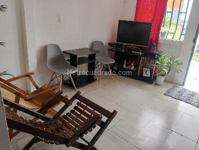 Casa en venta en Ciudadela Comfamiliar I, Pereira · foto 4 de 19