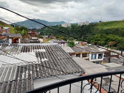 Casa en venta en La Rivera, Pereira · foto 12 de 20