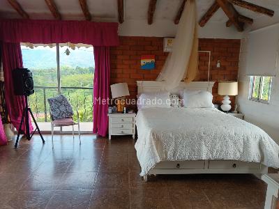 Casa de 5 alcobas en venta en Mirador De Llano Grande, Pereira, 406 m² · foto 13 de 20
