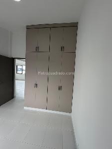 Apartamento de 2 alcobas en venta en La Lorena Ii, Pereira, 65 m² · foto 11 de 17
