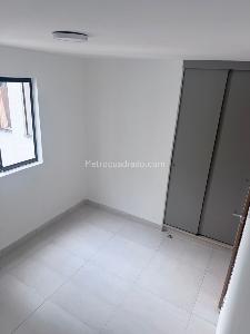 Apartamento de 2 alcobas en venta en Las Garzas, Pereira, 68 m² · foto 7 de 11
