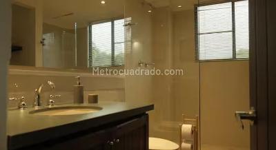 Casa de 5 alcobas en arriendo en Av Colibris, Pereira, 300 m² · foto 16 de 16