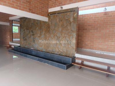 Casa de 3 alcobas en venta en Cedritos, Pereira, 240 m² · foto 11 de 20
